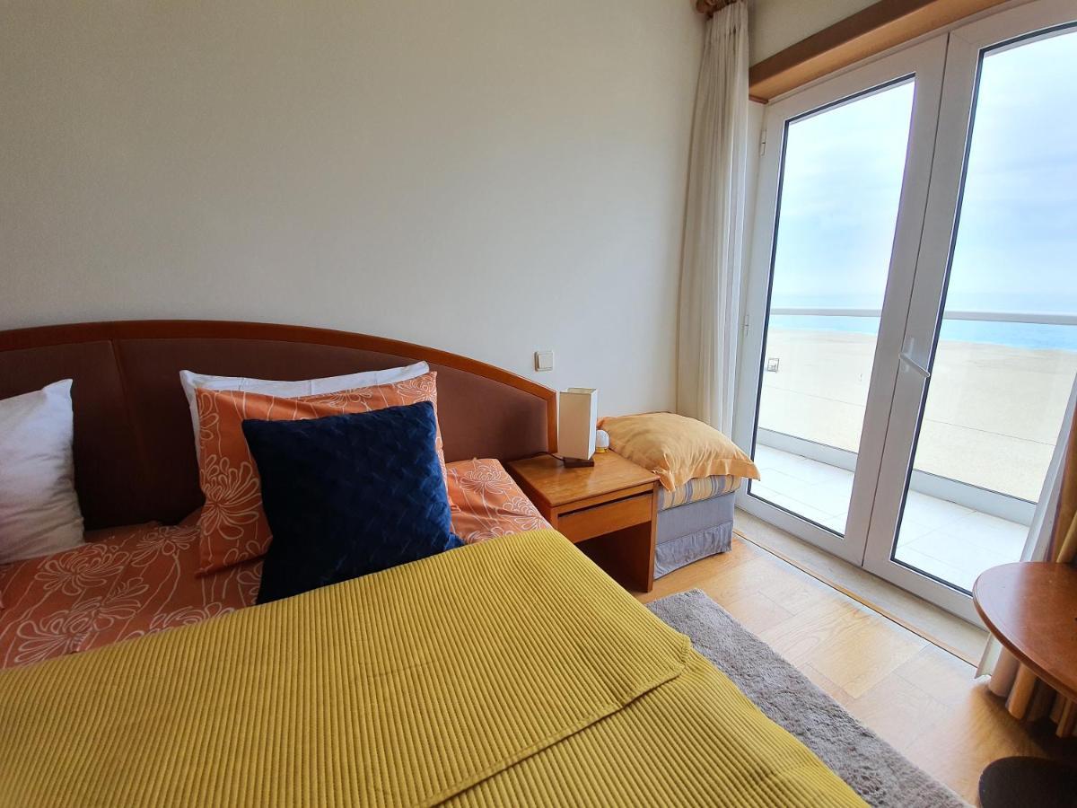 Nazare Apartamento Em Frente Ao Mar Ngoại thất bức ảnh